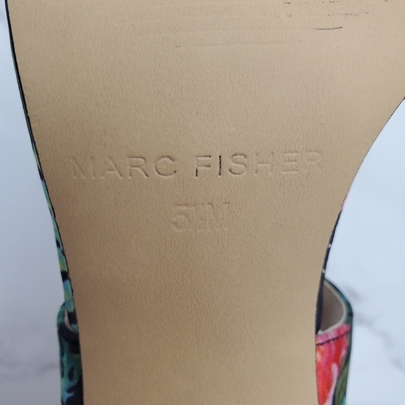Marc Fisher Lace-Up Stilleto Heels BENETE II- Jungle Print Size Women's 5.5 - Picture 8 of 10